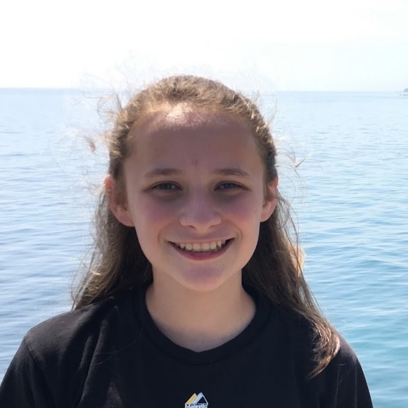 Meet your Posher, Julia - Picture 1 of 1